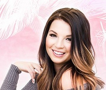 Jess Moskaluke (2)